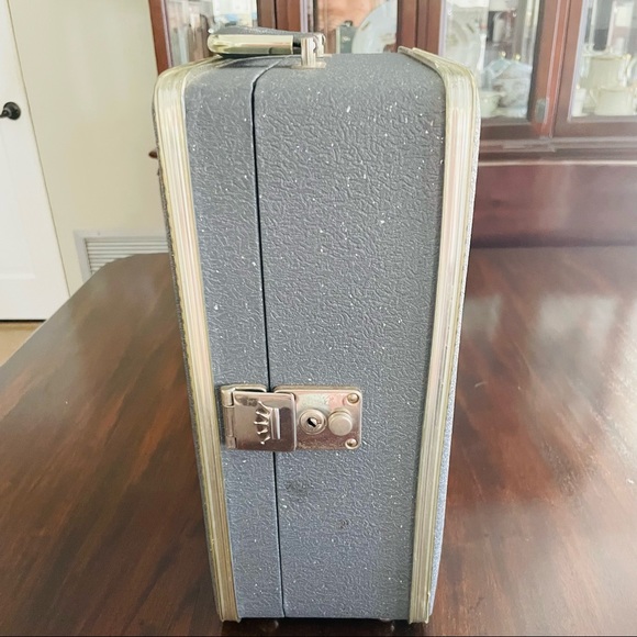 Vintage Travel Bar - Complete in Excellent Condition - Mid-60s - Picture 6 of 10